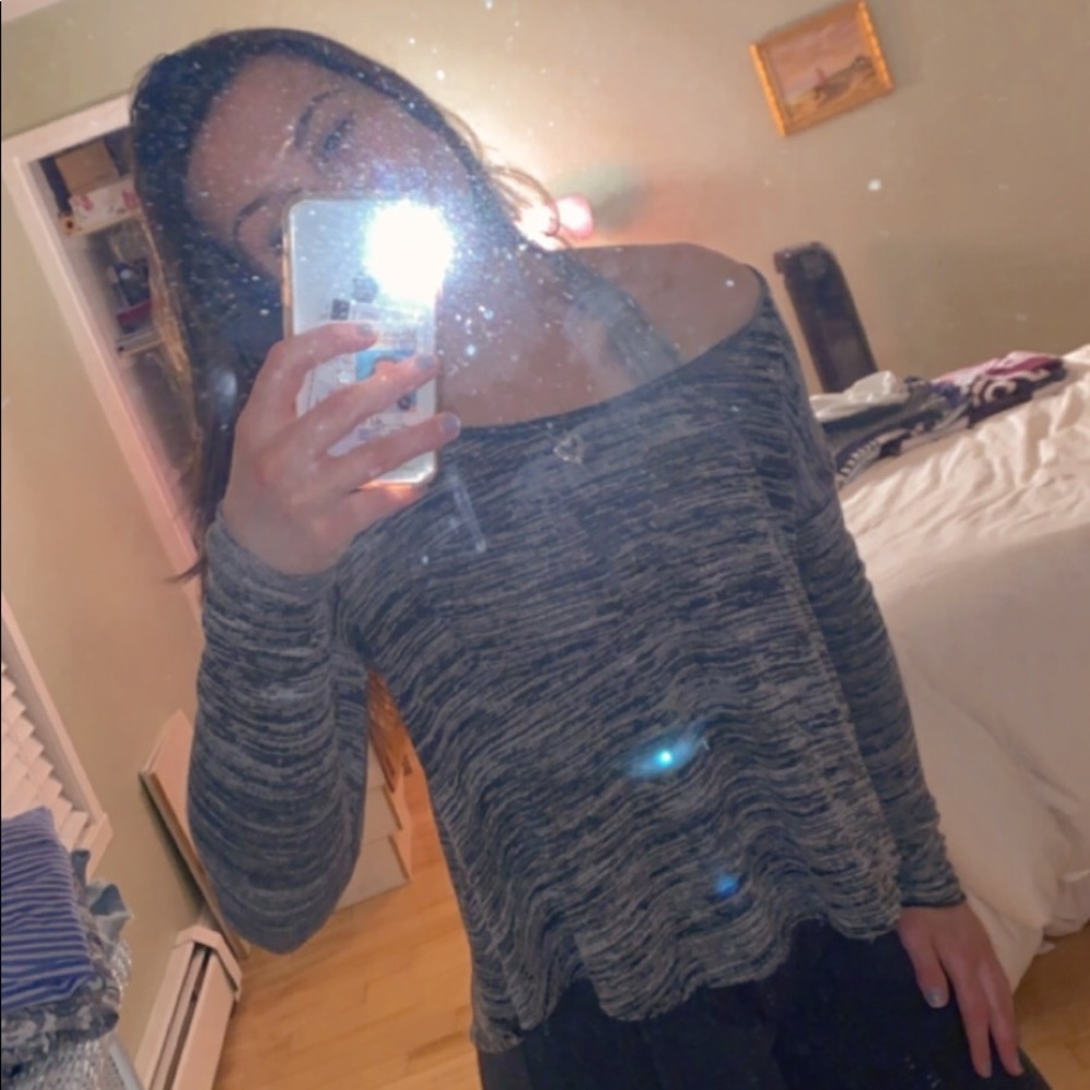 Hollister long sleeve top